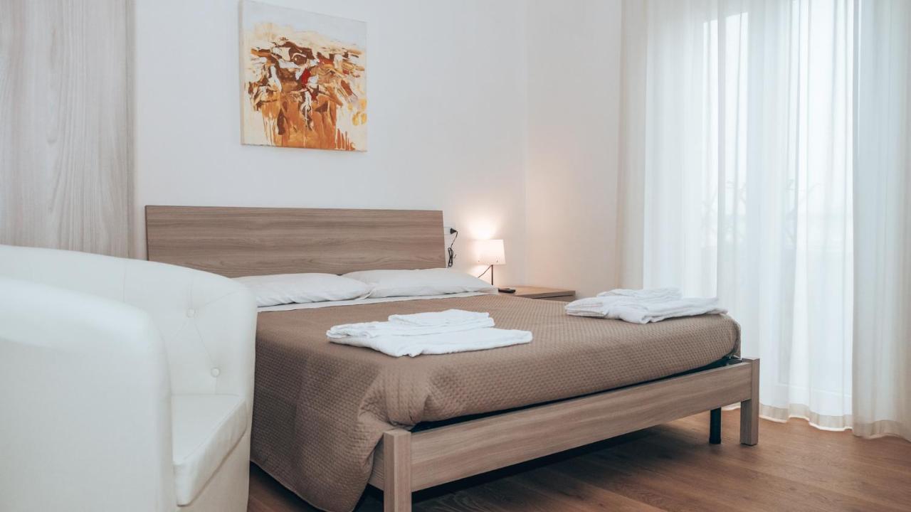 Guesthouse Aschenez Reggio di Calabria Dış mekan fotoğraf